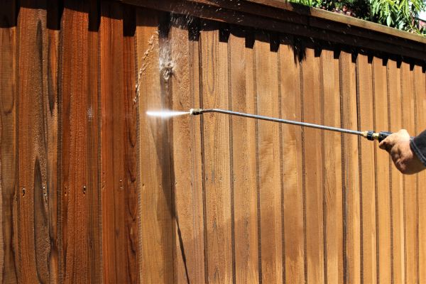Cost of Fence Cleaning in Richmond