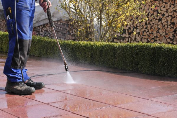 Driveway Pavers Cleaning in Richmond
