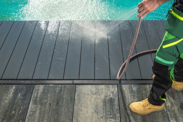 Pool Area Pressure Cleaning in Richmond