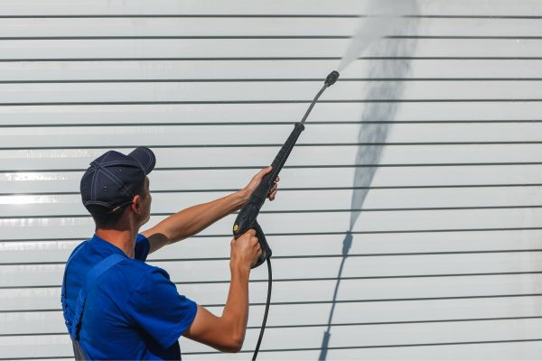 Exterior Building Cleaning in Richmond