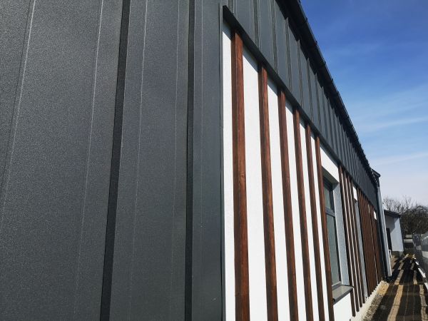 Aluminum Siding Power Washing in Richmond