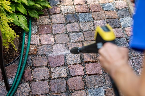 Paver Sidewalk Cleaning in Richmond